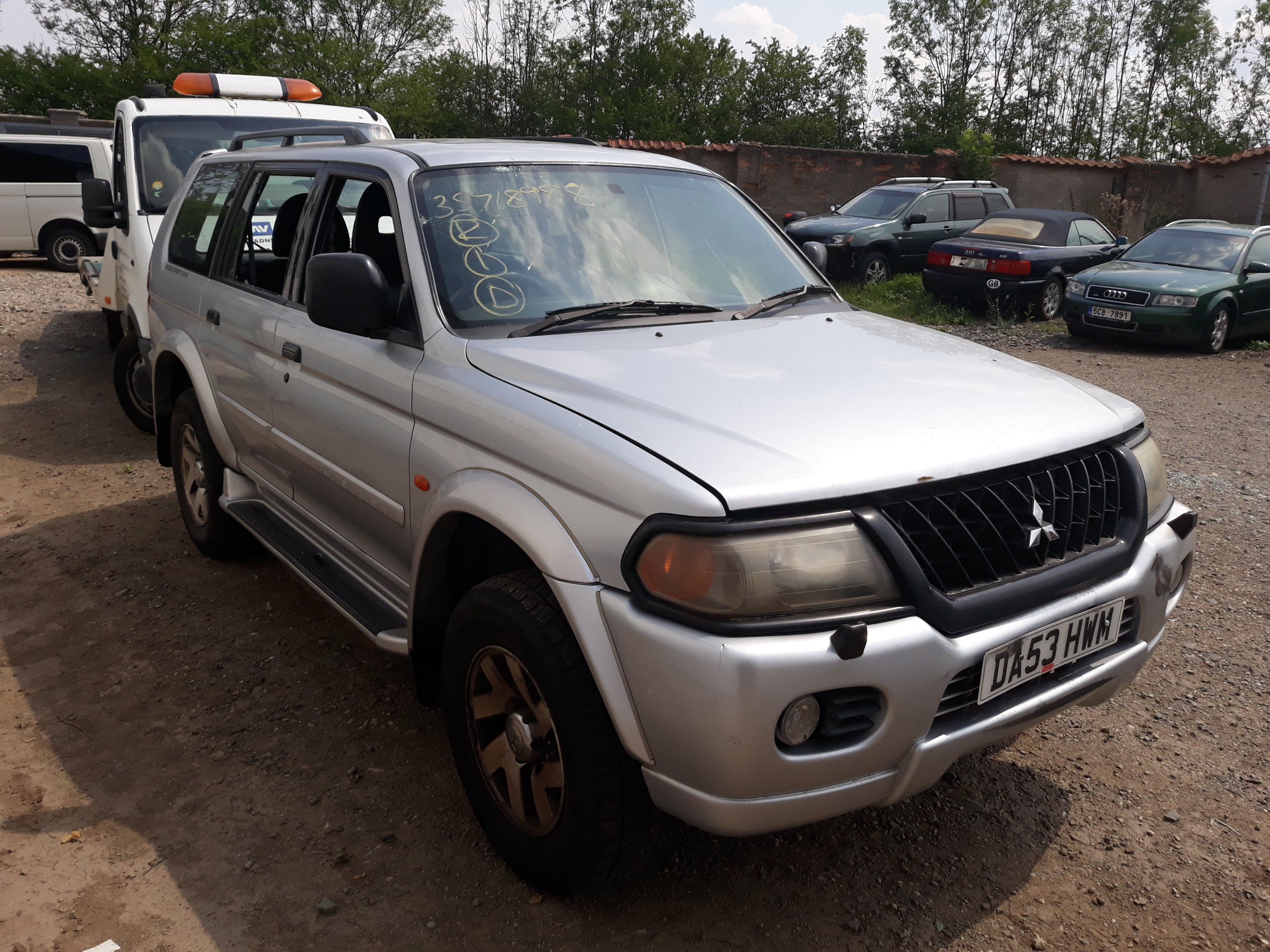 Mitsubishi Pajero Sport 3.0i 125kW stříbrná metalíza