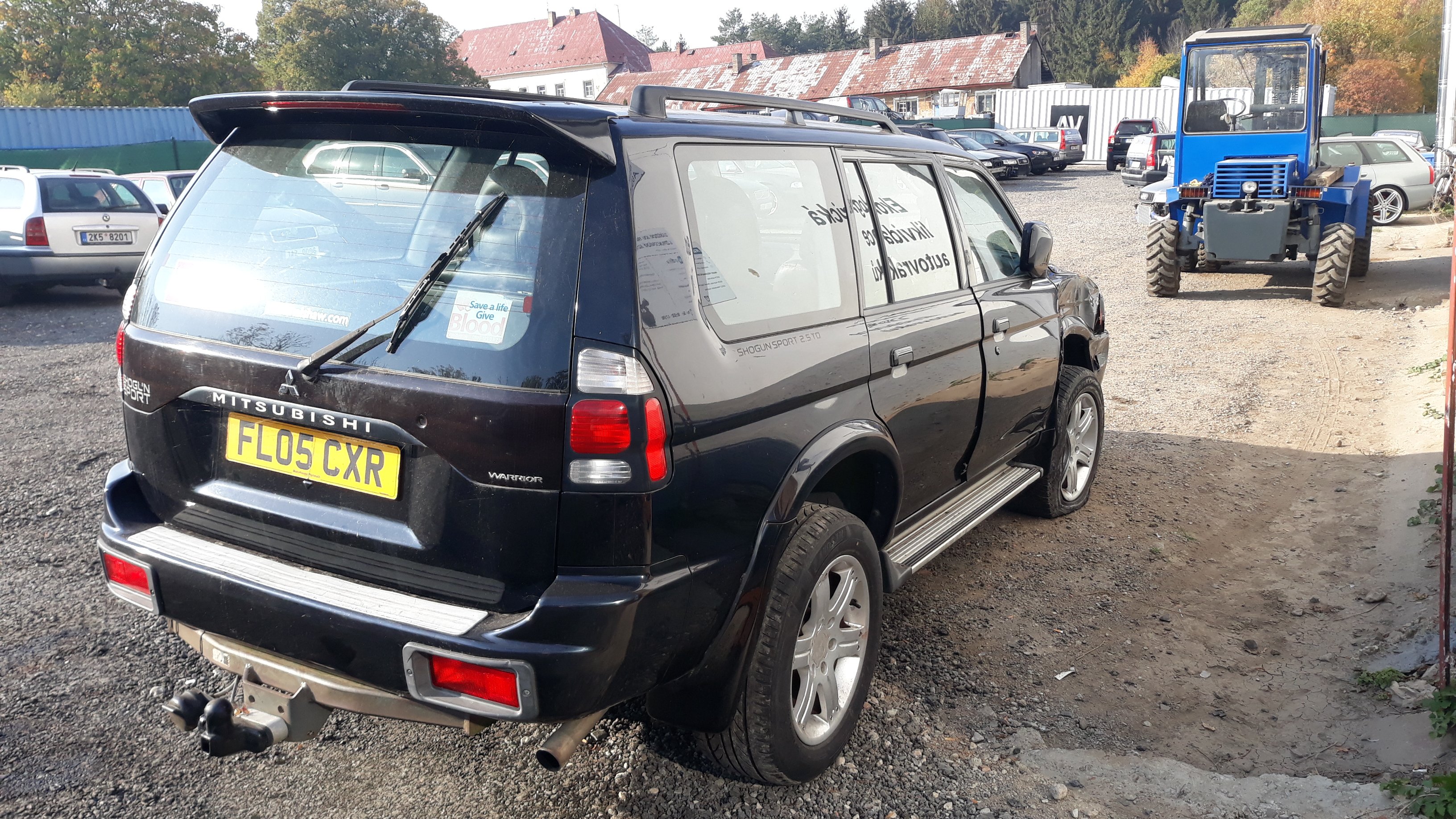 Mitsubishi Pajero Sport 2.5TD 85kW černé Mitsudíly