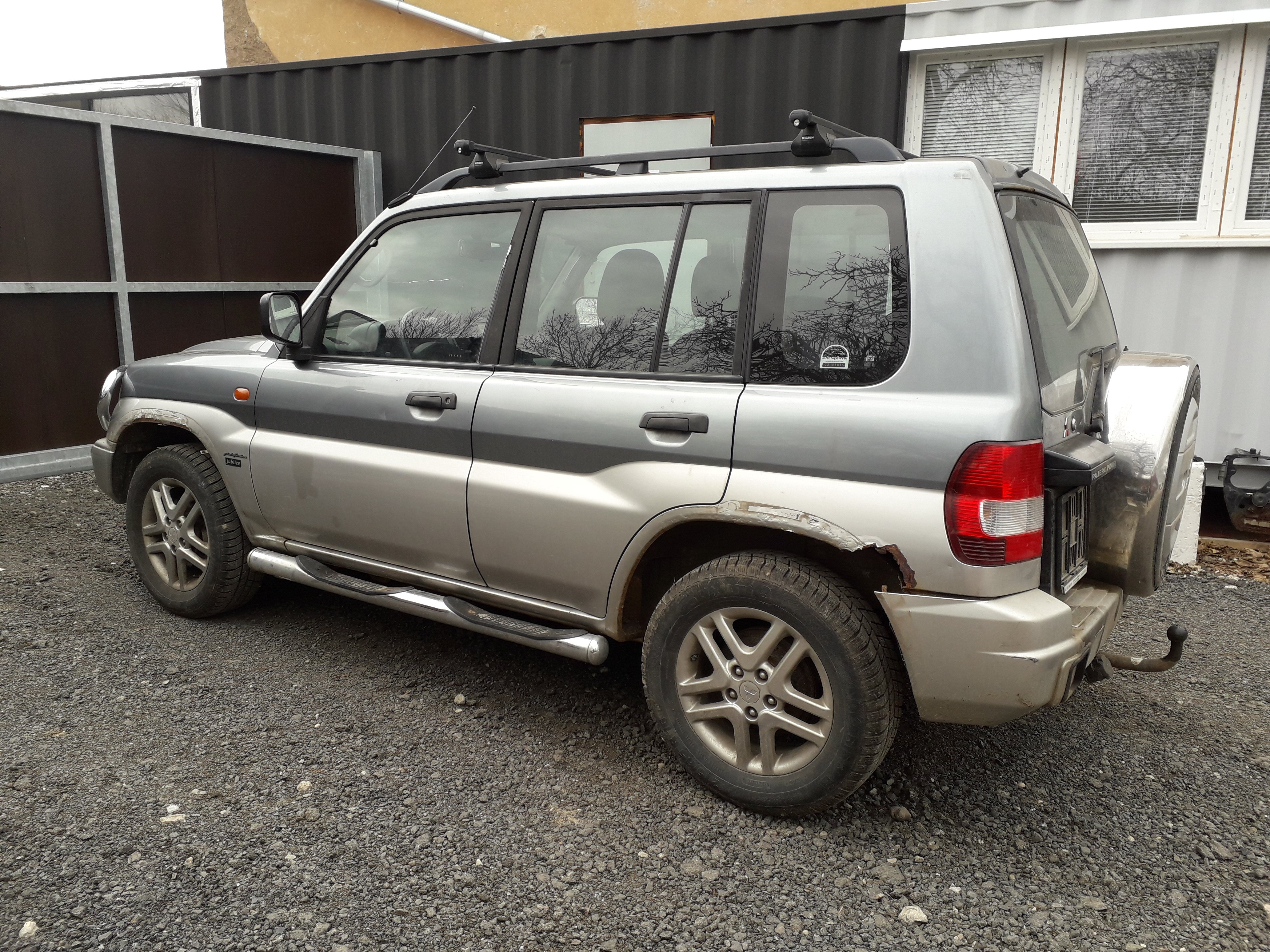 Mitsubishi Pajero Pinin 1.8i 84kW šedé CZ Mitsudíly