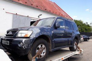 Mitsubishi Pajero 3.2DID  118kW šedo-modré