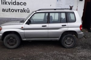 Mitsubisihi Pajero Pinin 1.8i 84kW CZ stříbrné