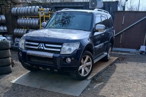 Mitsubishi Pajero IV 3,2DID 125kW, kód motoru 4M41, převodovka automat