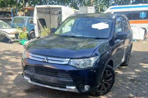 Mitsubishi Outlander III 2.2DID, 110kW, kód motoru 4N14, převodovka automat. W6MBA, rok výroby 2013 .