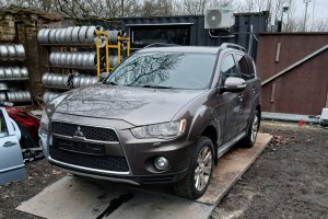 Mitsubishi Outlander II, 2,2,TD, 130kW, manuál, r.v.2012