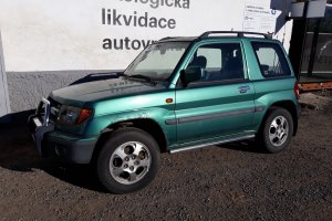 Mitsubishi Pajero Pinin 1.8GDI 88kW zelená metalíza