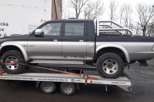 Mitsubishi L200 2.5TD 85kW rám korby st.- černá